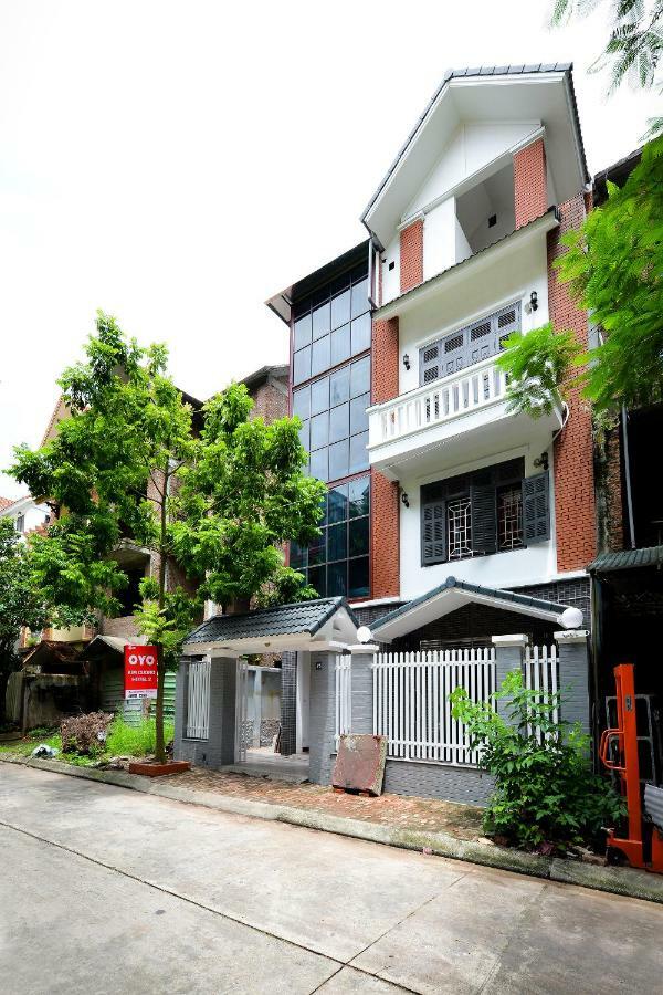 Oyo 317 Kim Cuong Hotel 2 Hanoi Exterior photo